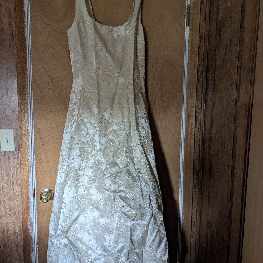 Elegant Cream Floral Dress